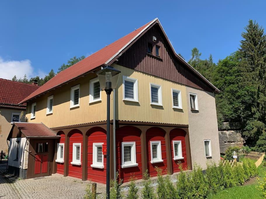Waldferienhaus Dunja Mit Whirlpool, Sauna U Garten Hain  Экстерьер фото